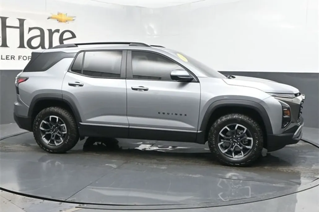 2025 Chevrolet Equinox ACTIV photo 1