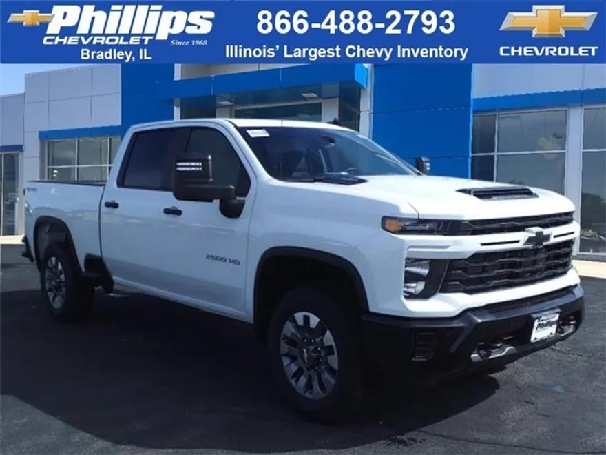 2025 Chevrolet Silverado 2500HD Custom photo 1