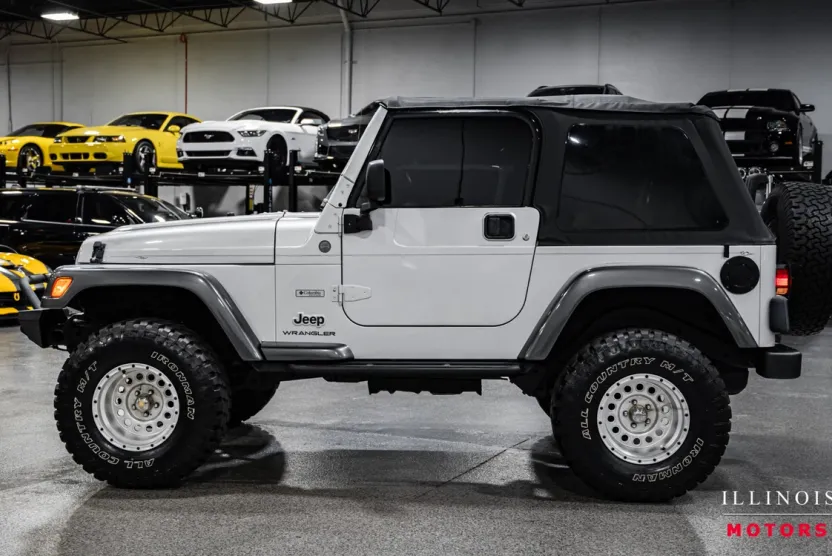 2004 Jeep Wrangler X photo 1