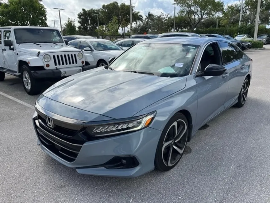2022 Honda Accord Sport 2.0T photo 1