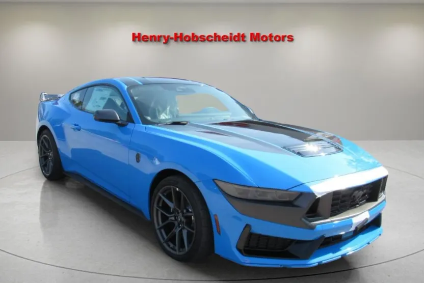 2025 Ford Mustang Dark Horse photo 1