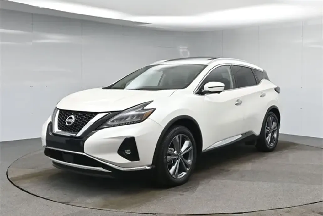 2023 Nissan Murano Platinum photo 1