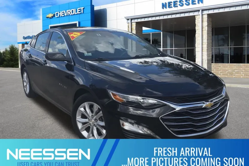 2023 Chevrolet Malibu 1LT photo 1