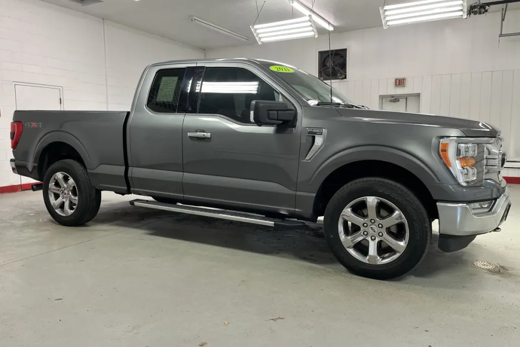 2021 Ford F-150 XLT photo 1