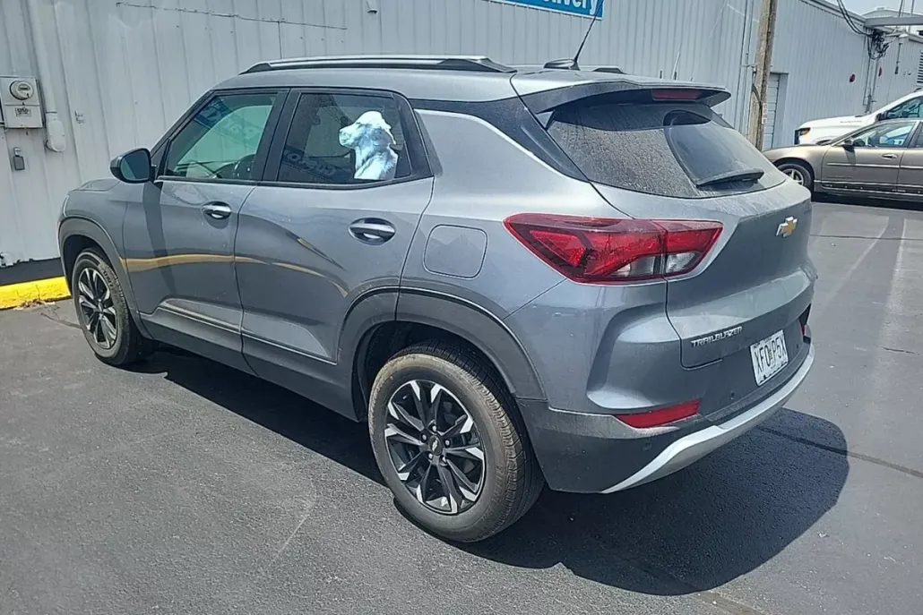 2022 Chevrolet Trailblazer LT photo 1
