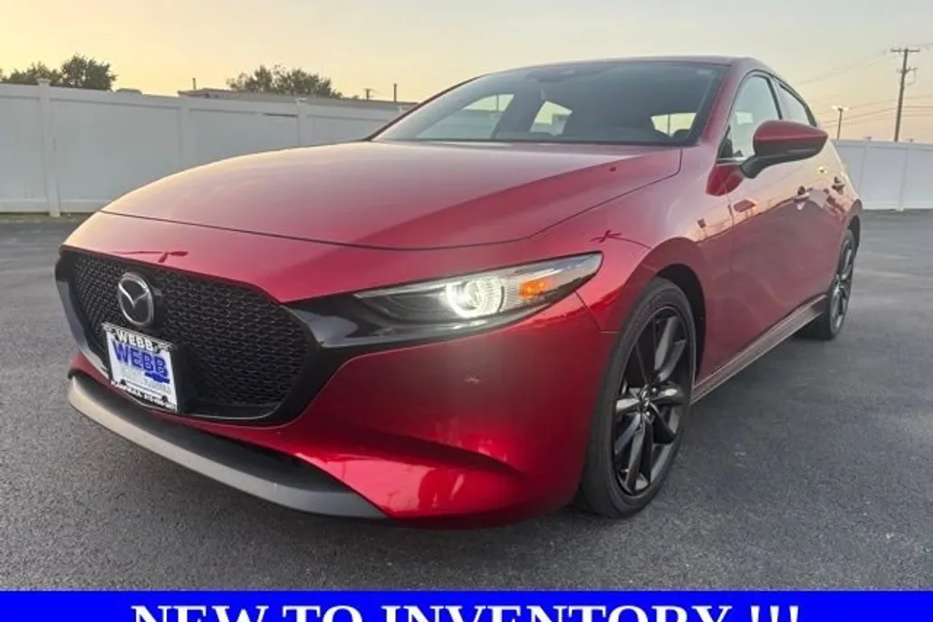 2019 Mazda Mazda3 Premium photo 1