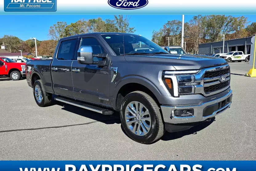 2025 Ford F-150 Lariat photo 1