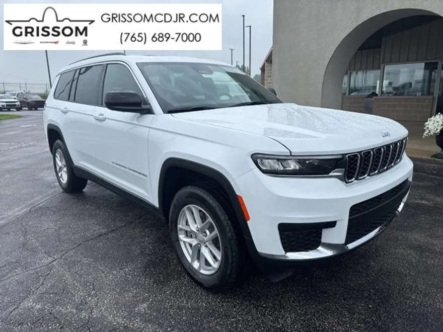 2025 Jeep Grand Cherokee Laredo X photo 1