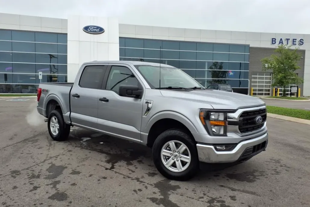 2023 Ford F-150 XLT photo 1