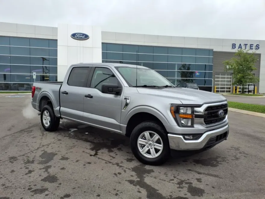 2023 Ford F-150 XLT photo 1