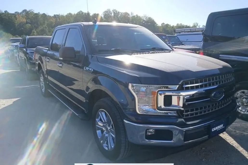 2019 Ford F-150 XLT photo 1