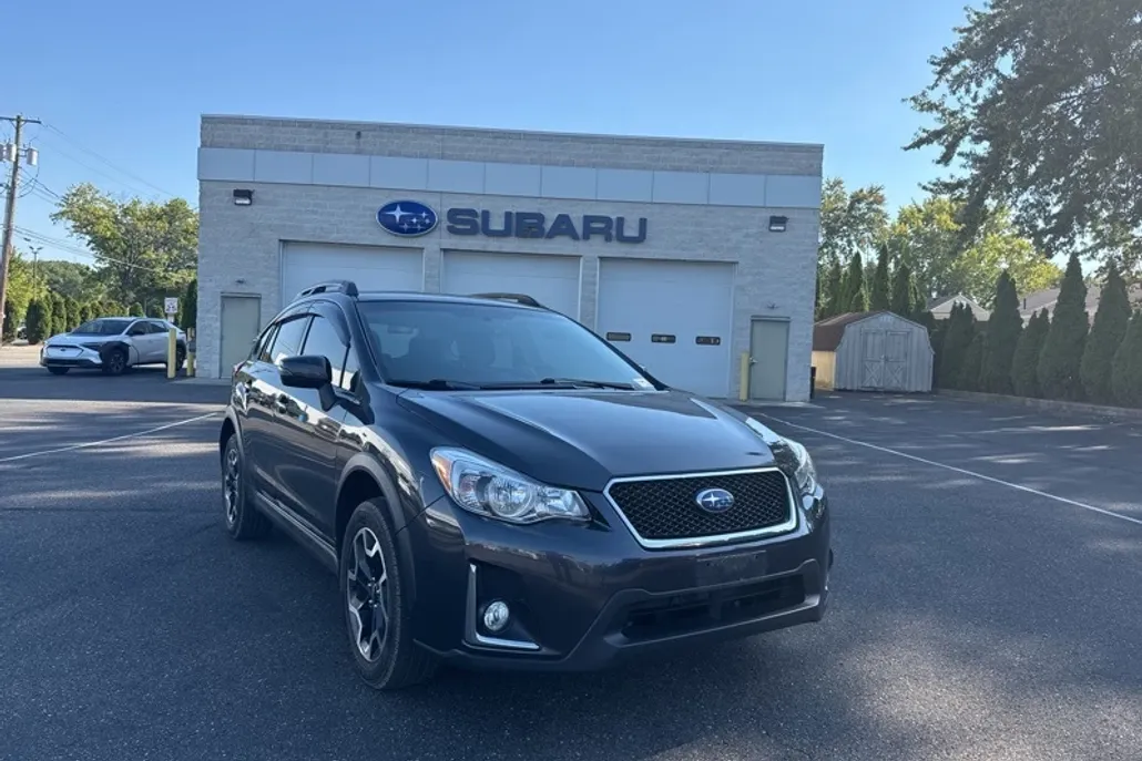 2016 Subaru Crosstrek 2.0i Limited photo 1