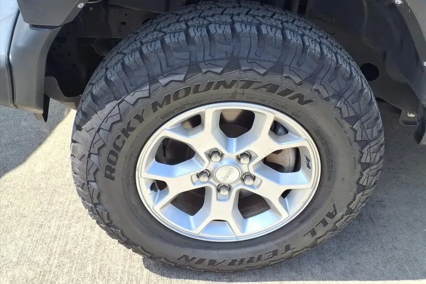 2021 Jeep Wrangler Unlimited Islander photo 1