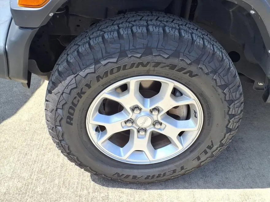 2021 Jeep Wrangler Unlimited Islander photo 1
