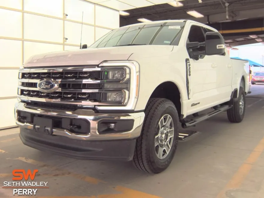 2024 Ford F-250 photo 1