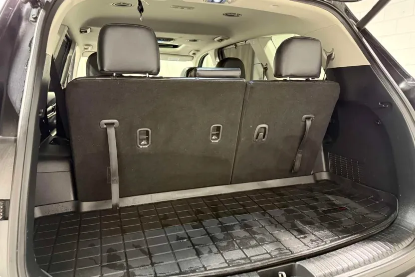 2022 Kia Telluride EX Nightfall Edition photo 1