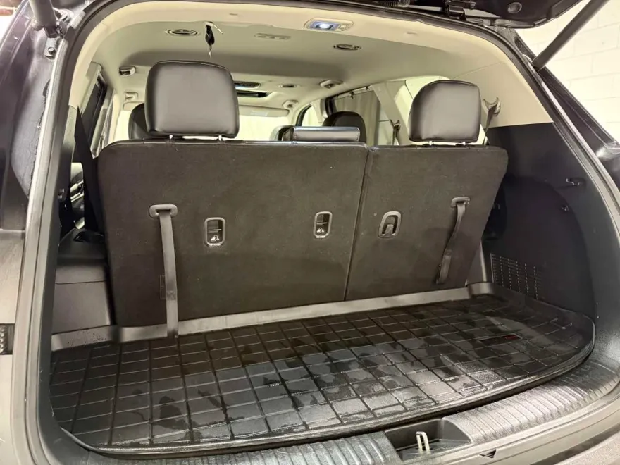 2022 Kia Telluride EX Nightfall Edition photo 1