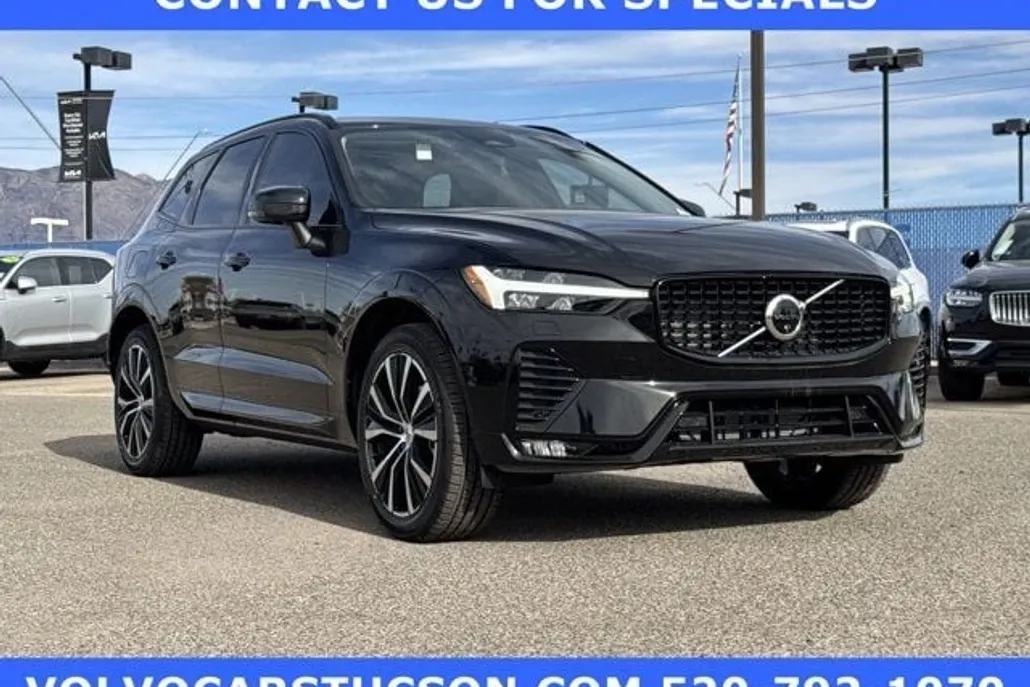 2025 Volvo XC60 B5 Plus photo 1