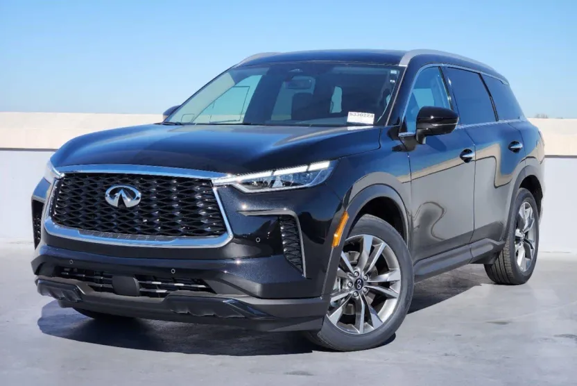 2025 Infiniti QX60 Luxe photo 1