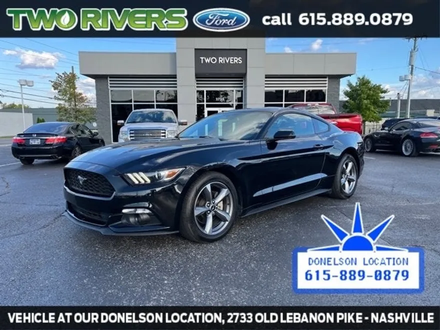 2016 Ford Mustang V6 photo 1