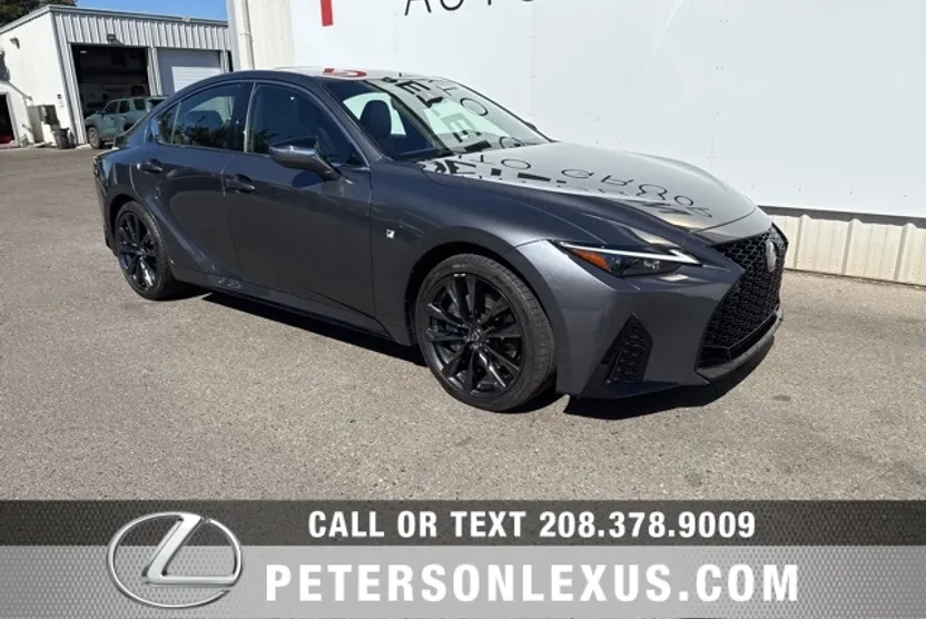 2023 Lexus IS 350 F SPORT photo 1
