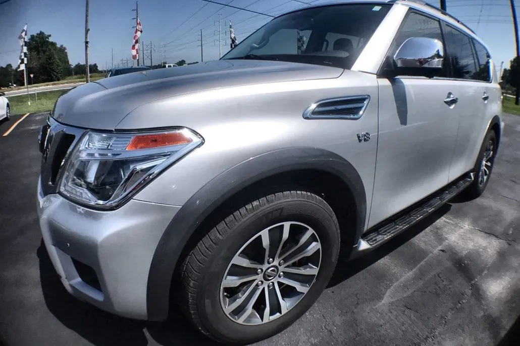 2020 Nissan Armada SV photo 1
