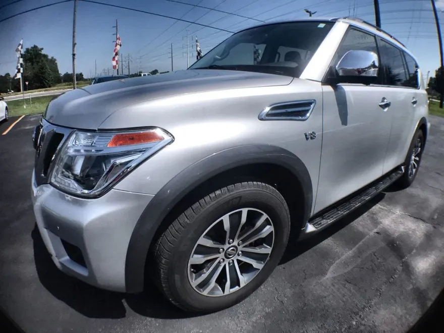 2020 Nissan Armada SV photo 1