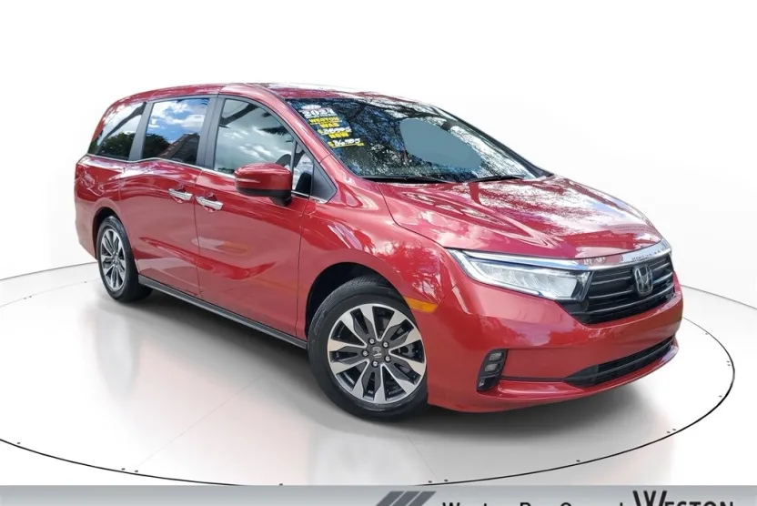 2024 Honda Odyssey EX-L photo 1