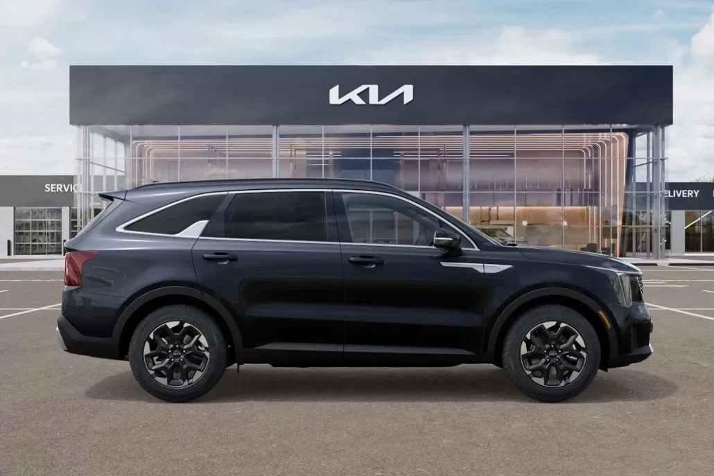 2026 Kia Sorento S photo 1