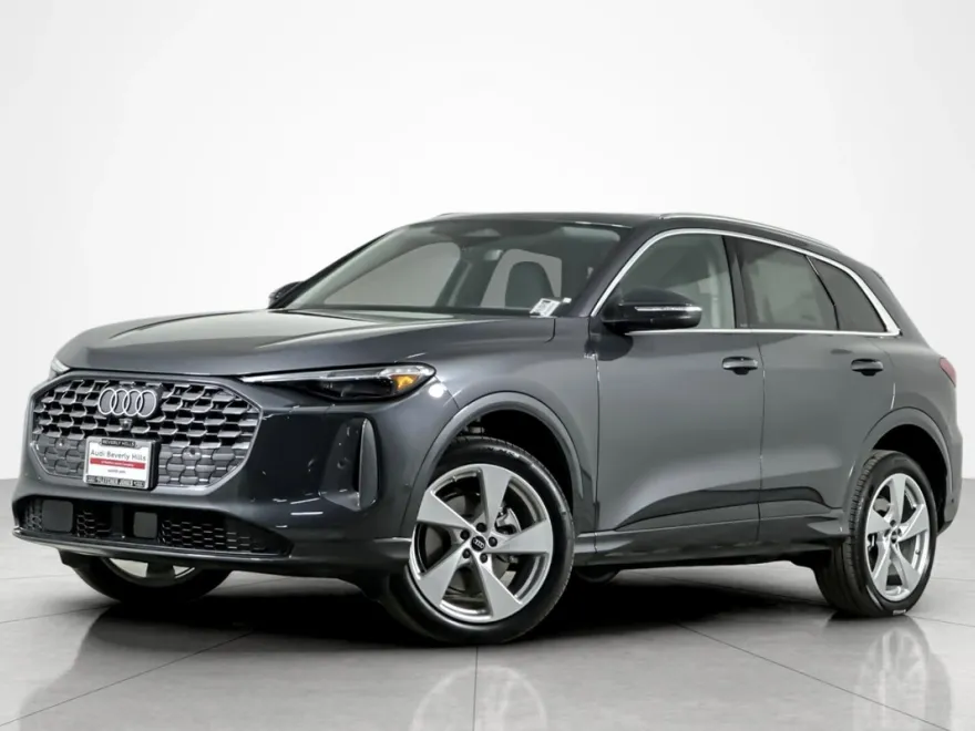 2025 Audi Q5 Premium Plus TFSI photo 1