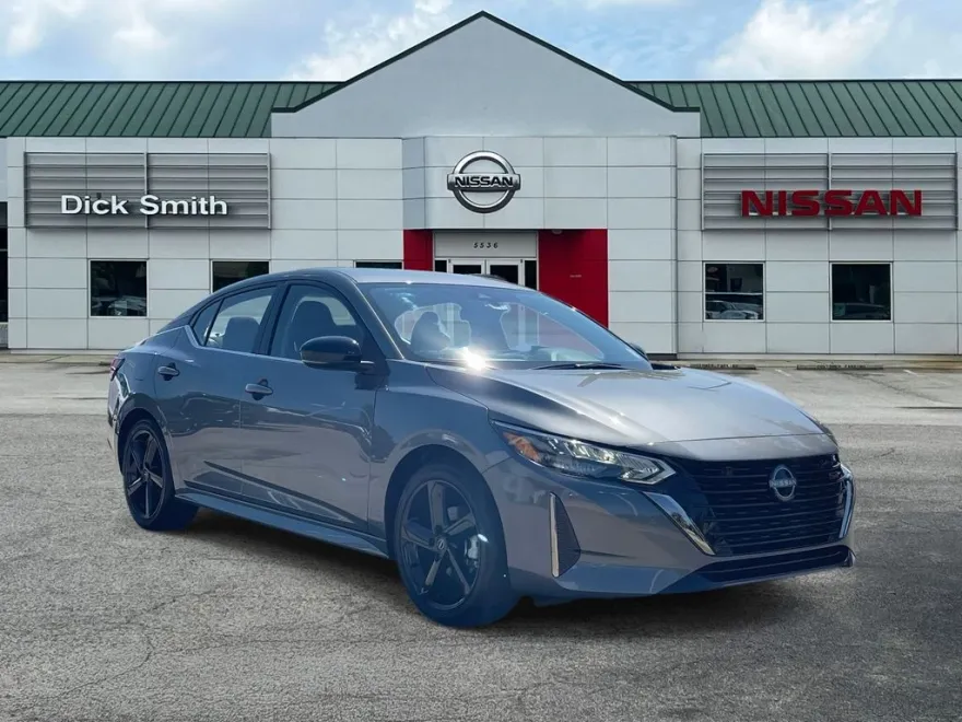 2025 Nissan Sentra SR photo 1