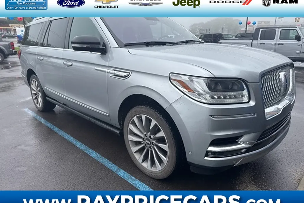 2020 Lincoln Navigator L Reserve photo 1