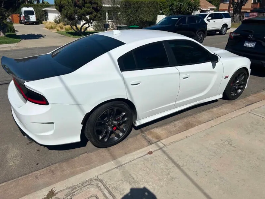 2021 Dodge Charger Scat Pack photo 1