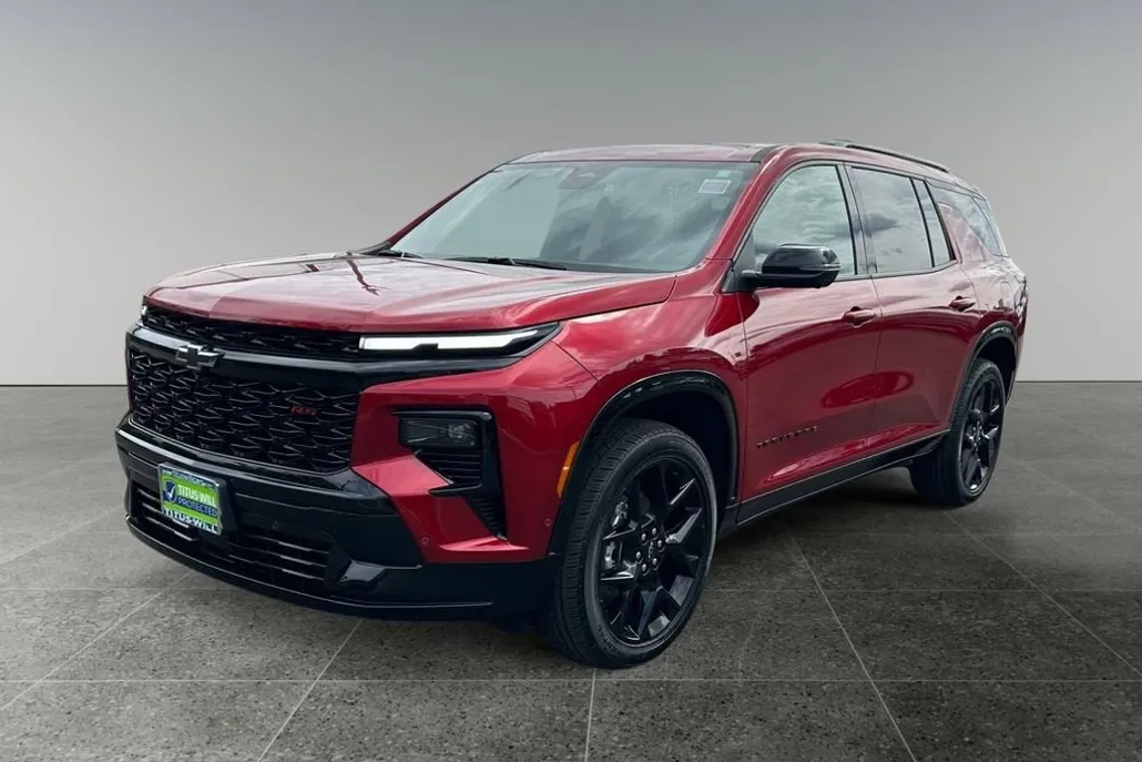 2026 Chevrolet Traverse RS photo 1