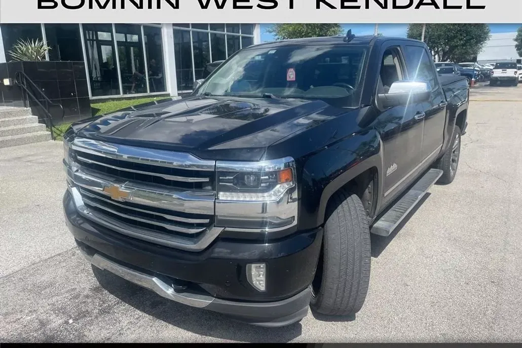 2018 Chevrolet Silverado 1500 High Country photo 1