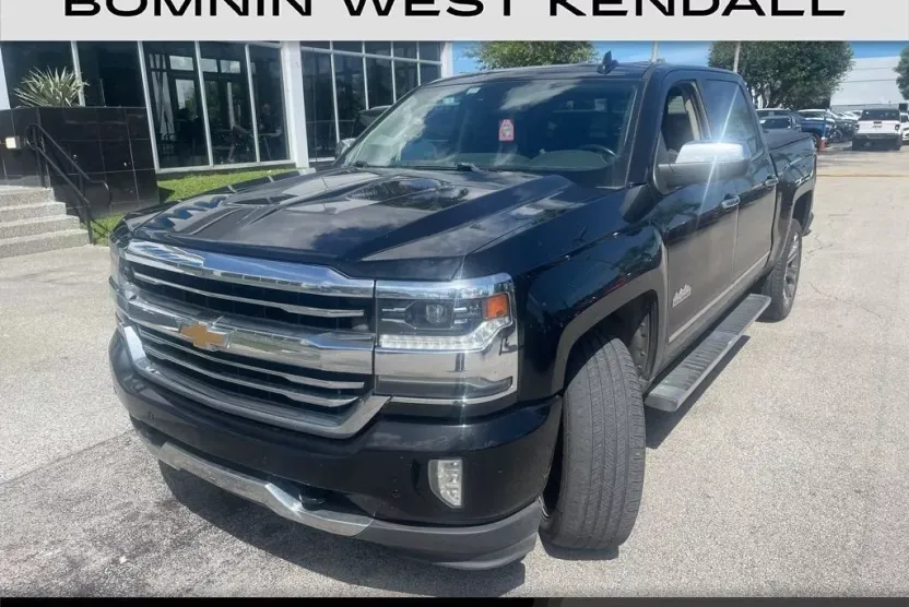 2018 Chevrolet Silverado 1500 High Country photo 1