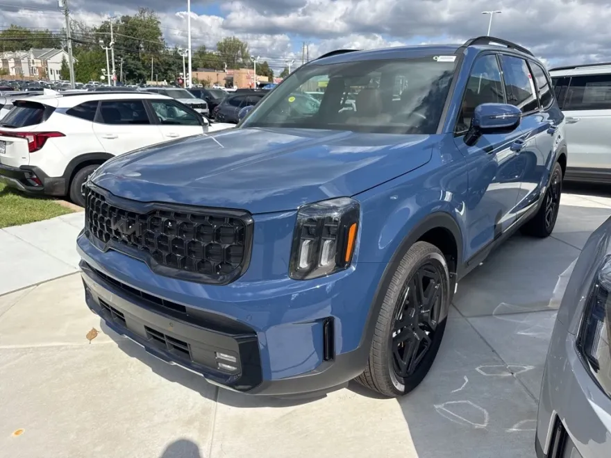 2025 Kia Telluride SX X-Line photo 1