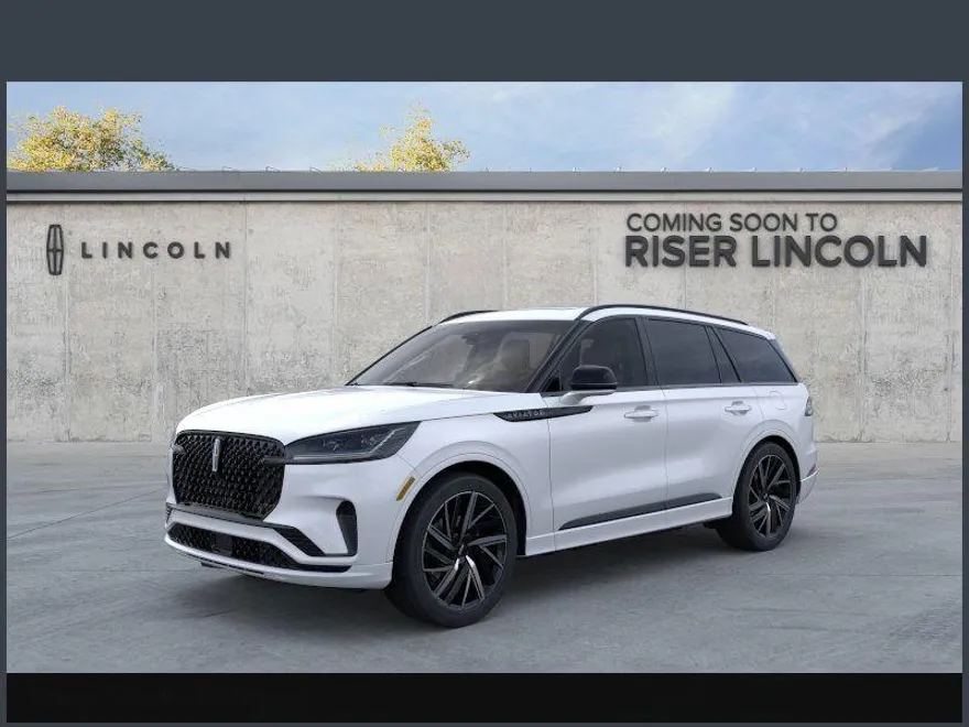 2025 Lincoln Aviator Black Label photo 1