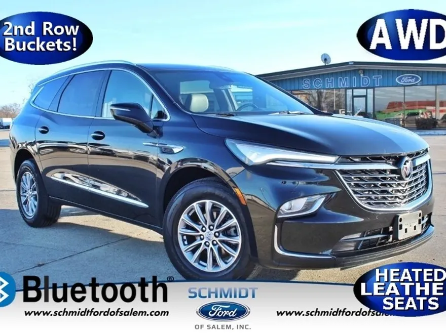 2023 Buick Enclave Essence photo 1