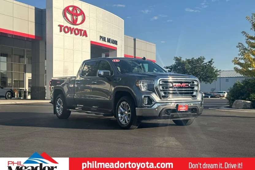 2019 Gmc Sierra SLT photo 1