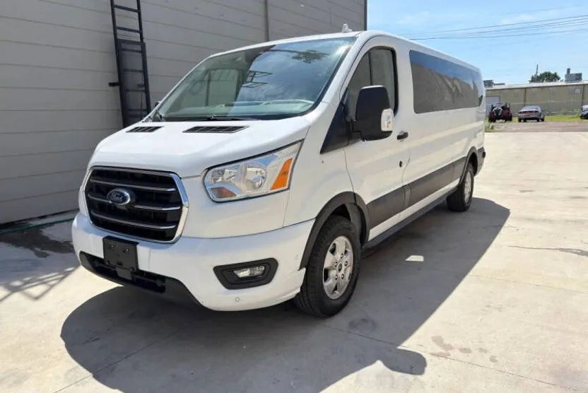 2020 Ford Transit XLT Van photo 1