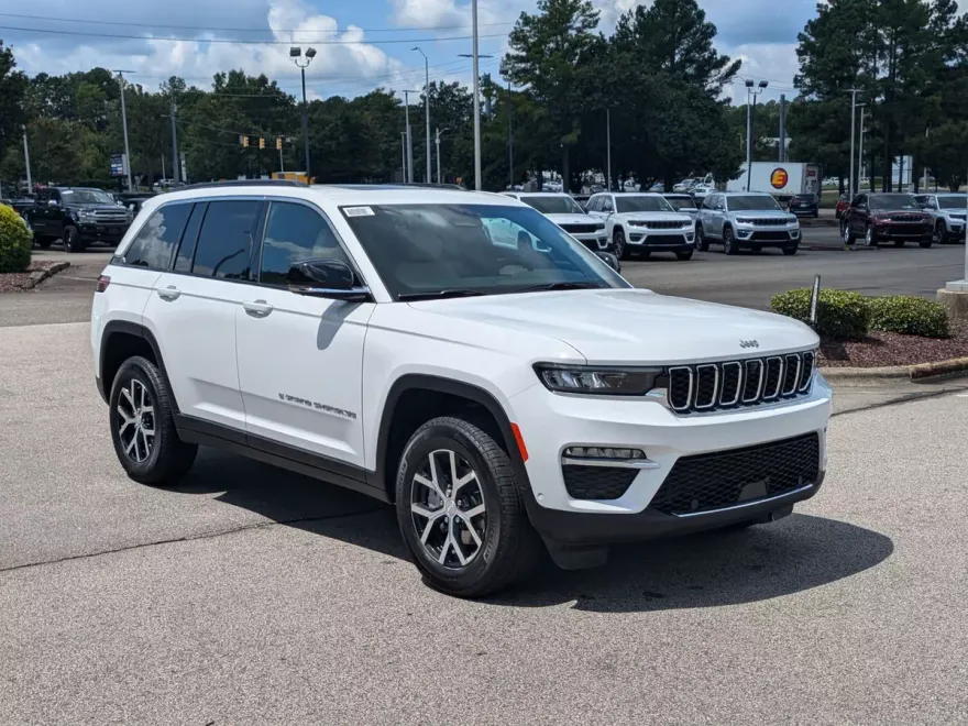 2025 Jeep Grand Cherokee Limited photo 1