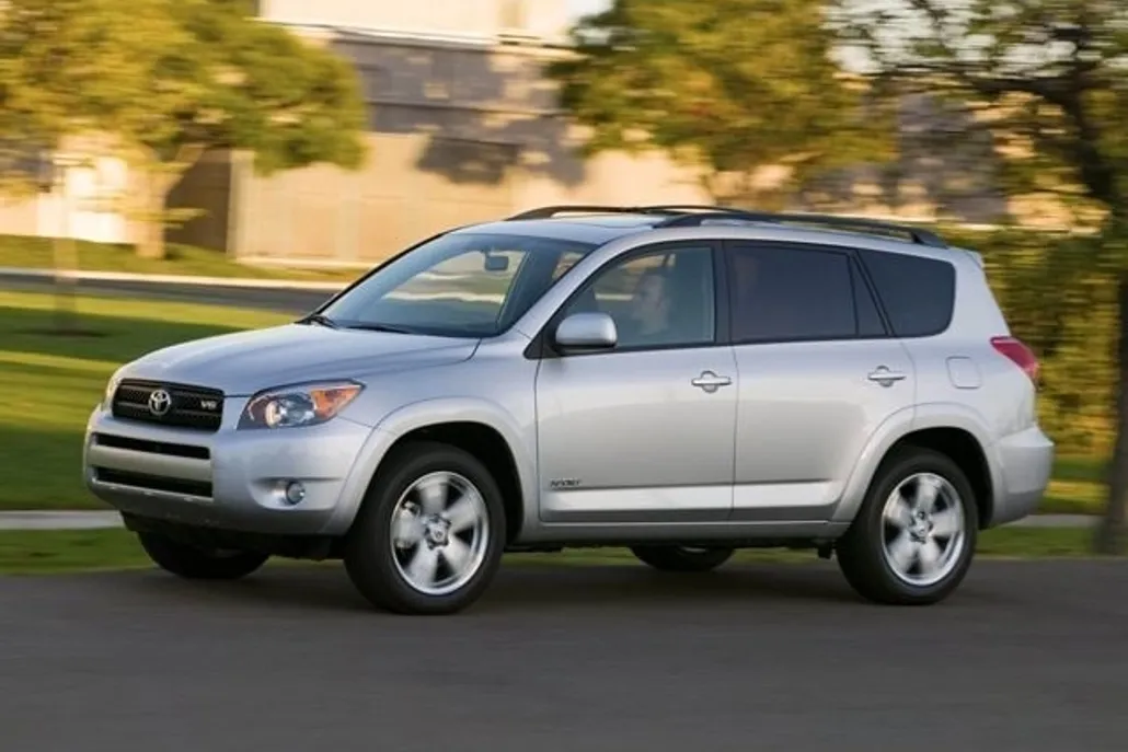2011 Toyota RAV4 Base photo 1