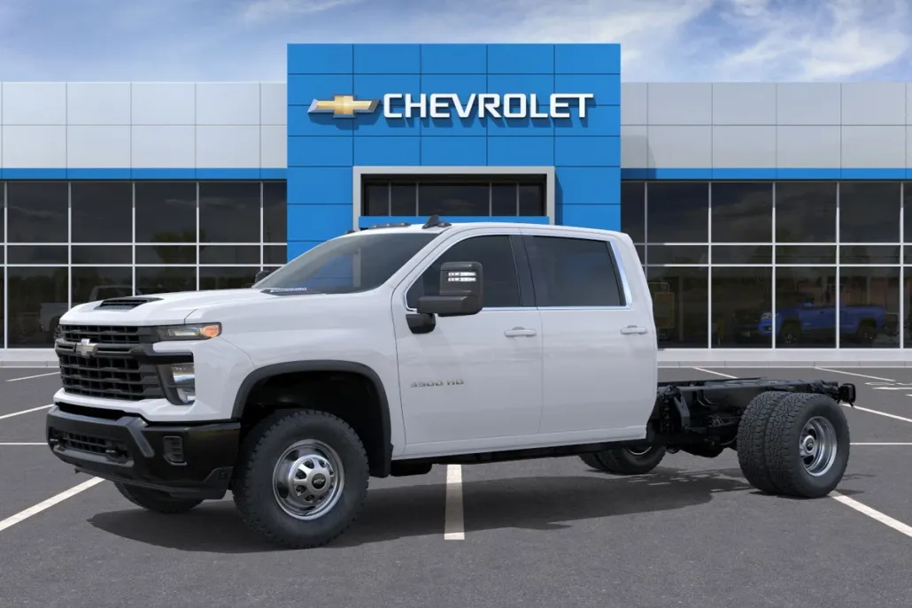2025 Chevrolet Silverado Work Truck photo 1