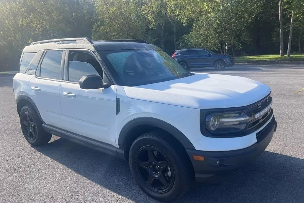 2021 Ford Bronco Sport Outer Banks photo 1