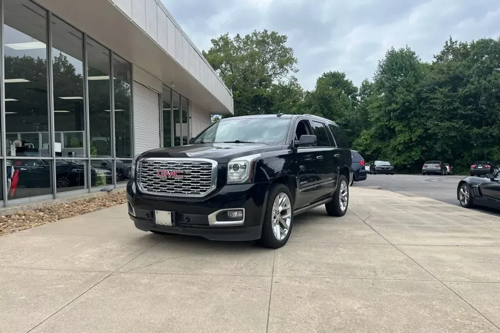 2020 Gmc Yukon Denali photo 1