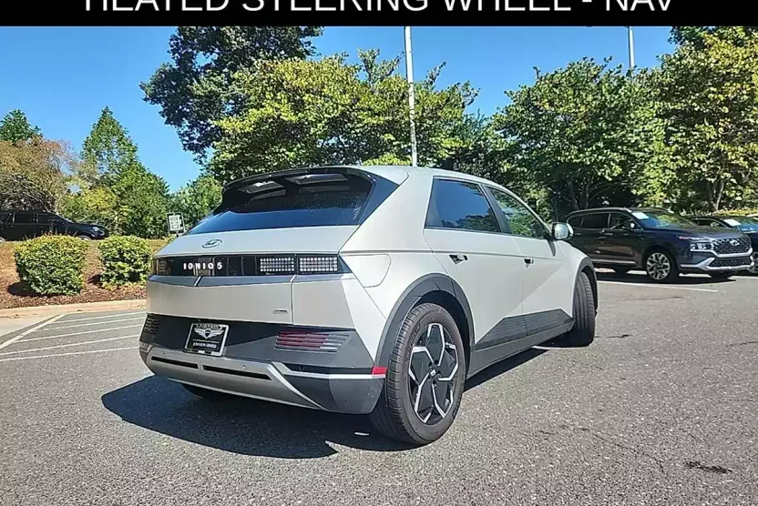 2023 Hyundai Ioniq 5 SEL photo 1