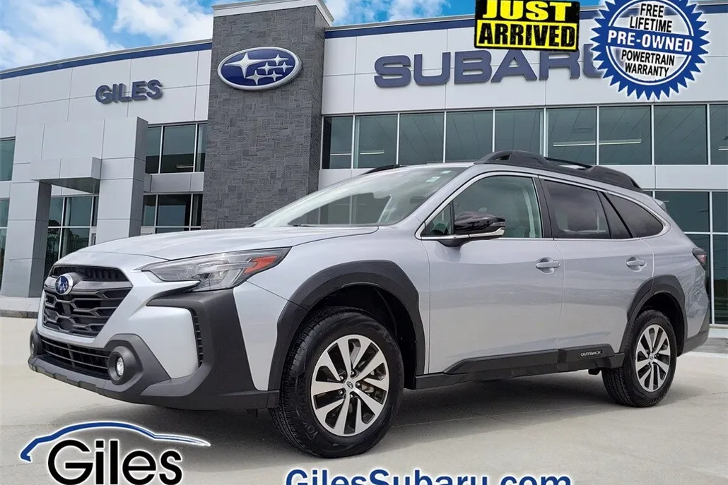 2025 Subaru Outback Premium photo 1
