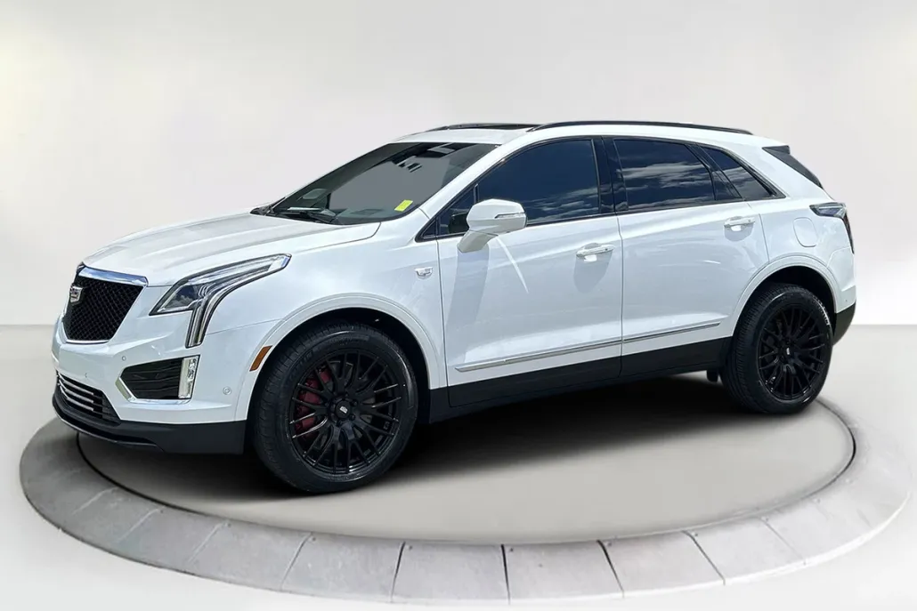 2025 Cadillac XT5 Sport photo 1