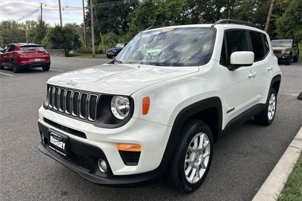 2021 Jeep Renegade Latitude photo 1